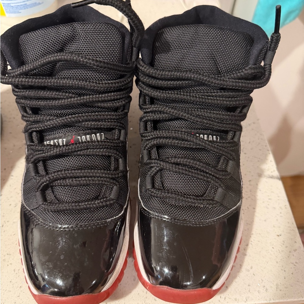 Jordan Kids Black and Red Sneakers